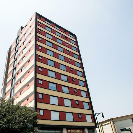 Booking 500 Monterrei Exterior foto